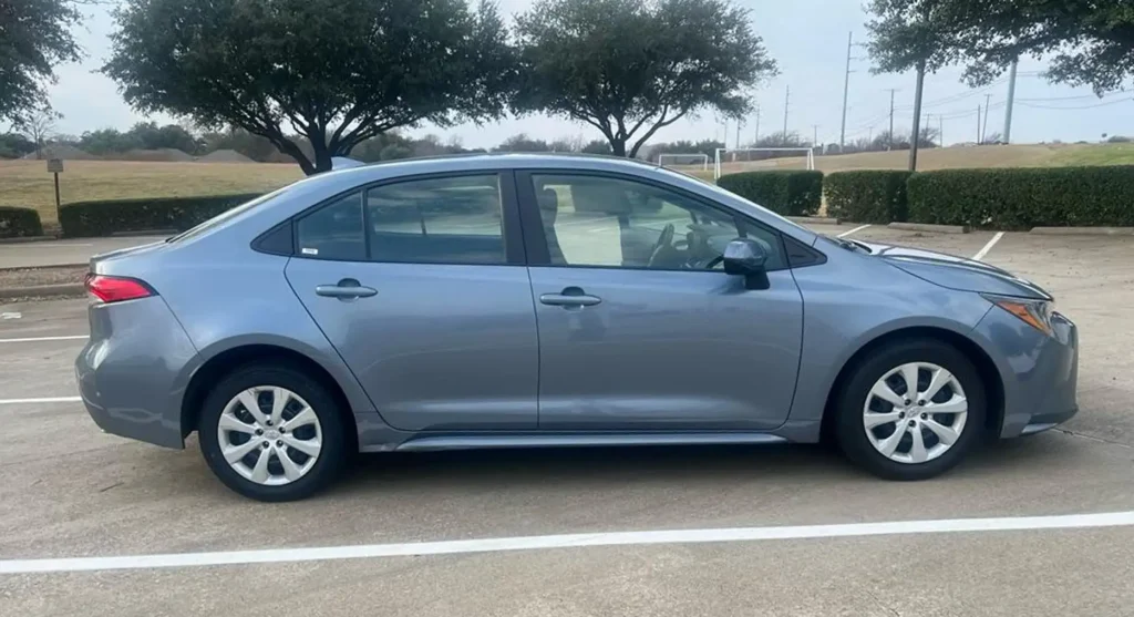 Toyota Camry 2024 Grey IMG12