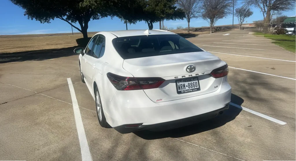Toyota Camry White 2024 Img7